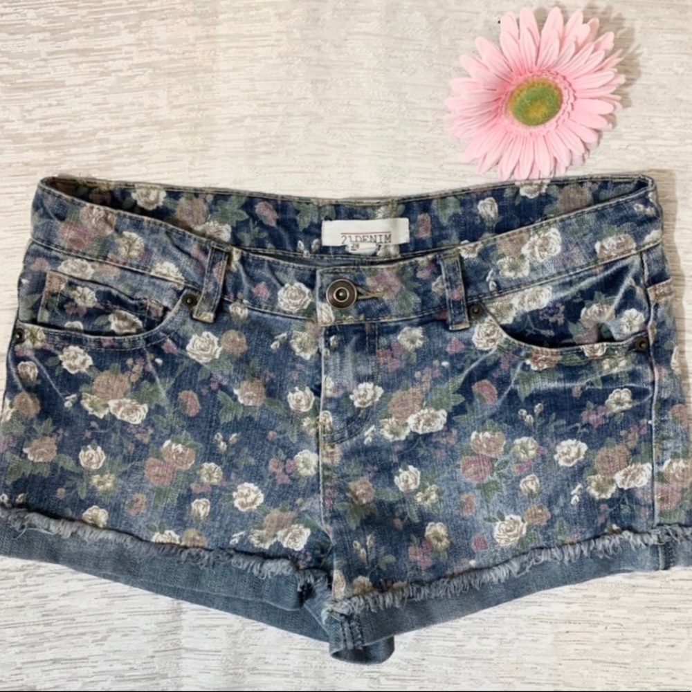 Denim 21 floral shorts by forever 21